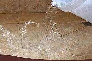 蕉岭漏水维修 免砸砖防水材料该如何施工