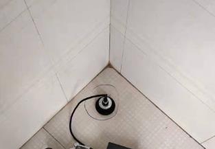 蕉岭卫生间漏水维修之 loft 夹层储藏室毗邻暗管渗水哪家好，推荐诚匠小爱修缮